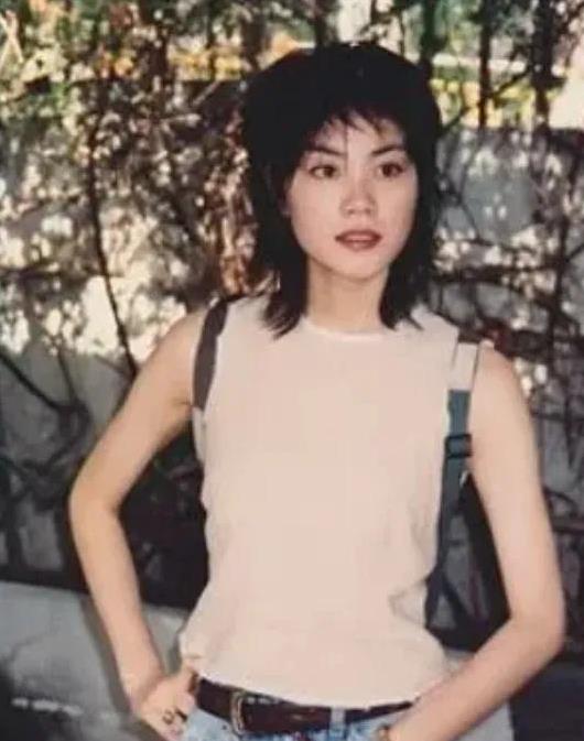 金配资 王菲1997年签6000万天价合同，凭啥她独占鳌头？真相让人服气